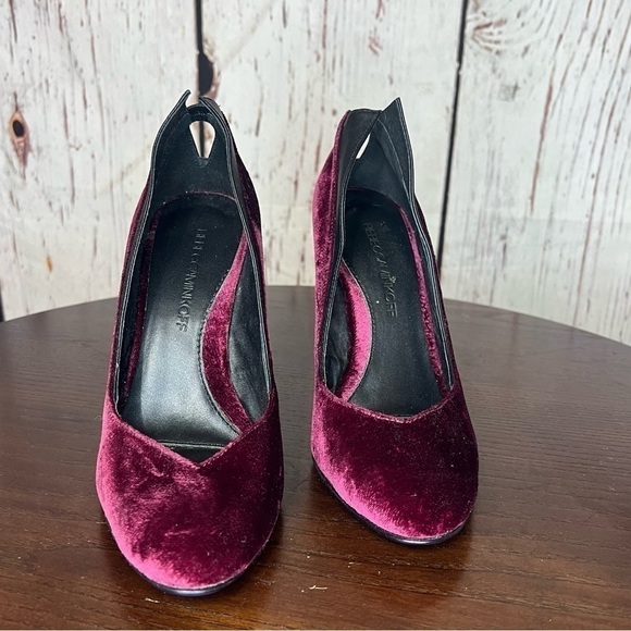 REBECCA MINKOFF woman’s velvet burgundy 4” heel almond toe pumps Size 7 EuC - Picture 2 of 14